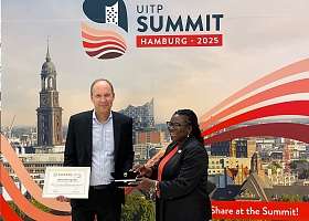 Preisübergabe SR winner Europe