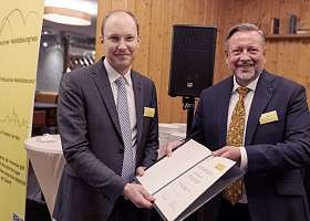 Verleihung des Sonderpreises für NAH.SH-Engagement in der Corona-Pandemie