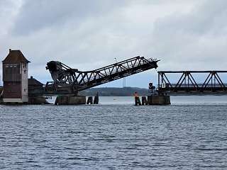 Lindaunisbrücke - hochgeklappt