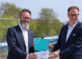 Verkehrsminister Madsen und Bürgermeister Lindenau