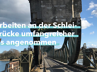 Gegengewicht der Schleibrücke Gegengewicht der Schleibrücke mit Schriftzug