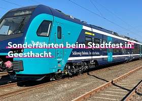 Akkuzug Bild und Textzug: Sonderfahrten beim Stadtfest in Geesthacht