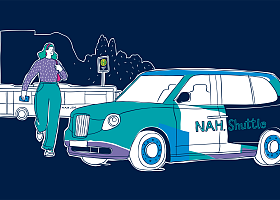 Umstieg vom Bus ins NAH.SHUTTLE 