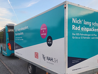 X85 Fahrradbus mit Anhänger