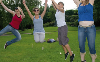 4 Damen und 1 König  4