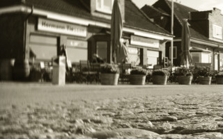 An jeder Ecke Leichen 1