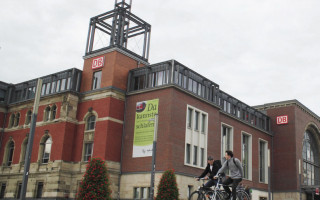 An jeder Ecke Leichen 5