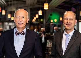 Bild von Bernhard Wewers und Dr. Arne Beck