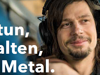 NAH.SH Kampagne mit dem Schriftzug: Nichtstun. Abschalten. Heavy Metal.