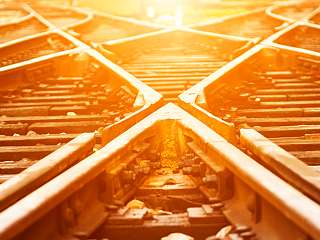 Bild von Bahngleisen