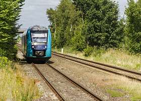 Bild eines Zuges im NAH.SH-Design 