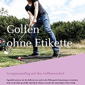 Mann beim Golfen
