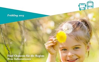 los! Titelblatt mit kleinem Mädchen, das Blumen in der Hand hat